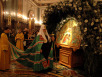 Великая вечерня в храме Христа Спасителя в день праздника Рождества Христова