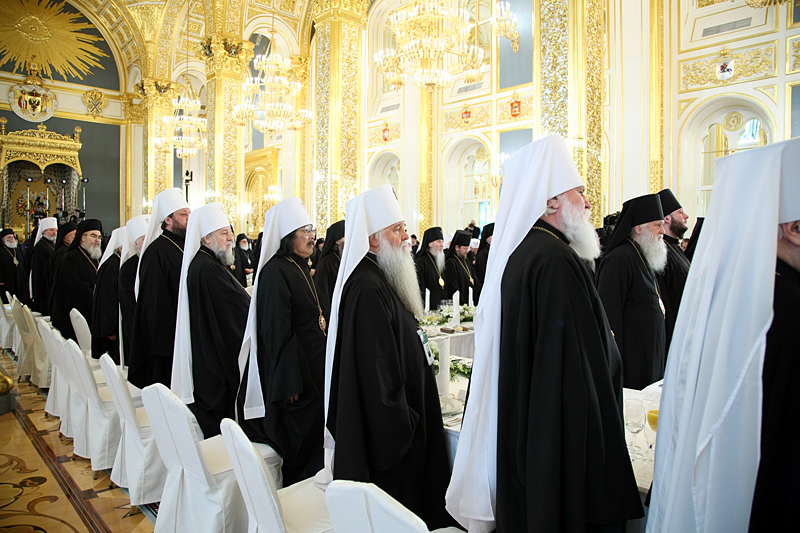 Прием участников Поместного Собора в Георгиевском зале Большого кремлевского дворца