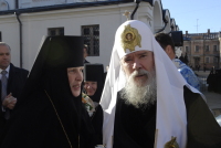 В праздник Рождества Пресвятой Богородицы Святейший Патриарх Алексий совершил богослужение в Богородице-Рождественском монастыре столицы