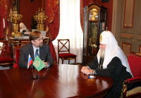 Встреча Святейшего Патриарха Алексия с новым Послом Эстонии в России