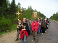Детский крестный ход 'Георгиевский поход' прошел по святым местам и местам боевой славы