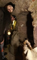 На территории Киево-Печерской Лавры начались работы по устранению аварийной ситуации в Ближних пещерах
