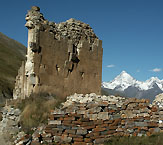 Продолжаются работы по спасению Зругского храма в горах Северной Осетии