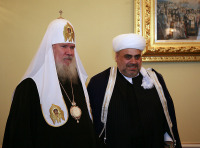 Святейший Патриарх Алексий встретился с Председателем Духовного управления мусульман Кавказа Аллахшукюром Паша-заде