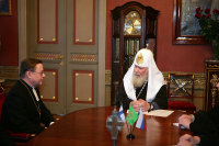 Святейший Патриарх Алексий встретился с архиепископом Турку и Финляндии д-ром Юкка Паарма