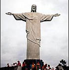 Символ Бразилии &mdash; статуя Христа в Рио-де-Жанейро &mdash; провозглашена святыней