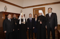 Президент России встретился с лауреатами премии Международного фонда единства православных народов