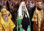 В день памяти свт. Иова, Патриарха Московского и всея Руси, Святейший Патриарх совершил богослужение в Успенском соборе Кремля