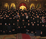 Архиепископ Георгий с сестрами Серафимо-Дивеевской обители совершает паломничество по Святой Земле