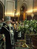 Предстоятель Русской Православной Церкви совершил в Храме Христа Спасителя богослужения Великой Пятницы