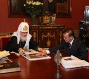Состоялась встреча Святейшего Патриарха Кирилла с первым вице-премьером Правительства РФ В.А. Зубковым