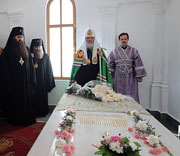 Святейший Патриарх Кирилл совершил литию по приснопамятному митрополиту Николаю (Кутепову)