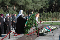 Святейший Патриарх отдал дань памяти бывшему Президенту Азербайджана Гейдару Алиеву