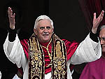 В Ватикане готовится к изданию первый том 'Полного собрания наставлений' Папы Бенедикта XVI