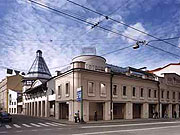 На крыше одного из московских театров действует православная церковь