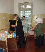 Cотрудники Санкт-Петербургского епархиального управления посетили женский изолятор &#8470;5