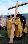 Участники памятного сплава по Амуру, посвященного 150-летию подписания Айгунского договора, установили еще три поклонных креста