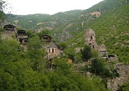 Митрополит Грузинской Православной Церкви Феодор рассказал о состоянии обрушившегося храма Хандзта в Турции