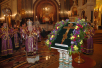Служение Святейшего Патриарха Алексия накануне праздника Воздвижения Креста Господня