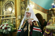 В день памяти явления иконы Божией Матери 'Державная' Святейший Патриарх Алексий совершил Божественную литургию в Казанском храме в Коломенском