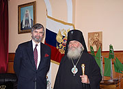 Архиепископ Владивостокский Вениамин встретился с послом Франции в России