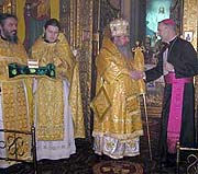 Элистинской епархии передана частица мощей святителя Амвросия Медиоланского