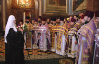 Святейший Патриарх Алексий наградил ряд клириков г. Москвы