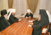 Журналы заседания Священного Синода Украинской Православной Церкви от 14 декабря 2007 года