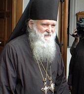 Святейший Патриарх Кирилл поздравил епископа Женевского Михаила с днем тезоименитства