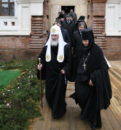 Святейший Патриарх Кирилл совершил Божественную литургию в Зачатьевском ставропигиальном женском монастыре