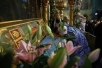 Патриарший молебен у раки с мощами святителя Тихона, Патриарха Всероссийского, в Донском монастыре