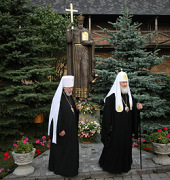 Вышел в свет сборник «Патриарх единства», подготовленный пресс-службой Украинской Православной Церкви