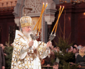 Святейший Патриарх Кирилл совершил Рождественскую Великую вечерню в Храме Христа Спасителя