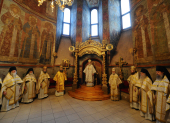 В Неделю по Рождестве Христовом Святейший Патриарх Кирилл совершил Божественную литургию в Успенском соборе Троице-Сергиевой лавры