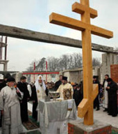 Освящение закладного камня в основание храма благоверного князя Игоря Черниговского в Переделкине