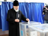 Блаженнейший митрополит Владимир принял участие в голосовании на выборах Президента Украины