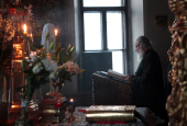 В четверг первой седмицы Великого поста Святейший Патриарх Кирилл молился за утренним богослужением в Донском ставропигиальном монастыре