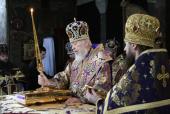 В неделю Крестопоклонную Блаженнейший митрополит Владимир совершил Божественную литургию в Киево-Печерской лавре
