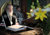 Святейший Патриарх Кирилл совершил утреню Великой среды в храме Всех святых, что в Красном селе