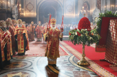 В день праздника Светлого Христова Воскресения Святейший Патриарх Кирилл совершил великую вечерню в Храме Христа Спасителя