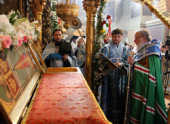Предстоятель Русской Церкви совершил молебен у раки с честными мощами святителя Тихона, Патриарха Всероссийского