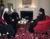 Состоялась первая официальная встреча Предстоятеля Православной Церкви в Америке с управляющим Патриаршими приходами в США