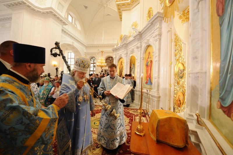 Патриарший визит на Украину. Великое освящение Спасо-Преображенского собора Одессы и Божественная литургия в новоосвященном храме.