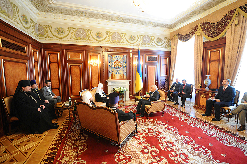 Патриарший визит на Украину. Встреча с Председателем Верховной Рады Украины В.М. Литвиным.