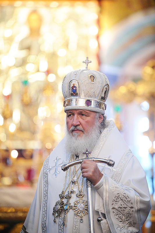 Первосвятительский визит в Псковскую епархию. Божественная литургия в Свято-Троицком соборе Псковского кремля.