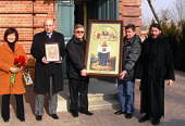 Список Порт-Артурской иконы Божией Матери установлен в часовне на русском кладбище в Порт-Артуре