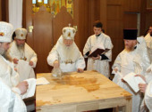 Митрополит Крутицкий Ювеналий совершил великое освящение воссозданного Свято-Троицкого собора в г. Щелково