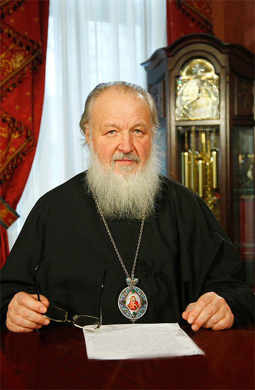 Святейший Патриарх Кирилл в своей рабочей резиденции в Чистом переулке