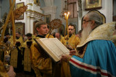 Митрополит Мінський і Слуцький Філарет відправив новорічний молебень у Свято-Духовому кафедральному соборі м. Мінська