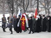 Митрополит Ювеналій очолив церемонію покладання вінка до могили Невідомого солдата біля стін Московського Кремля